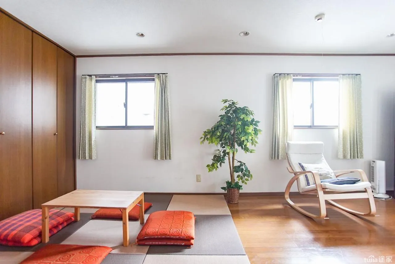 別荘 Tokyo City Villa Traditional Designer House