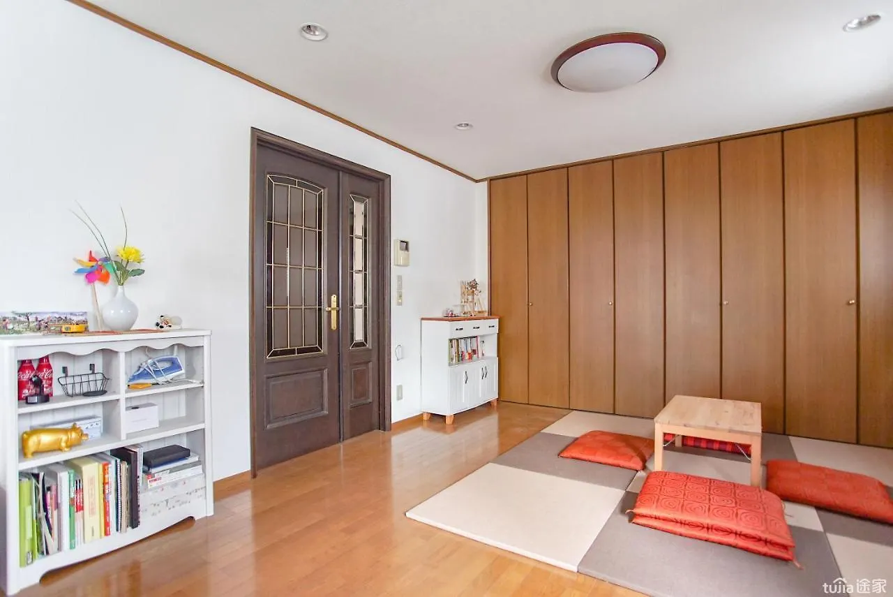 Tokyo City Villa Traditional Designer House
