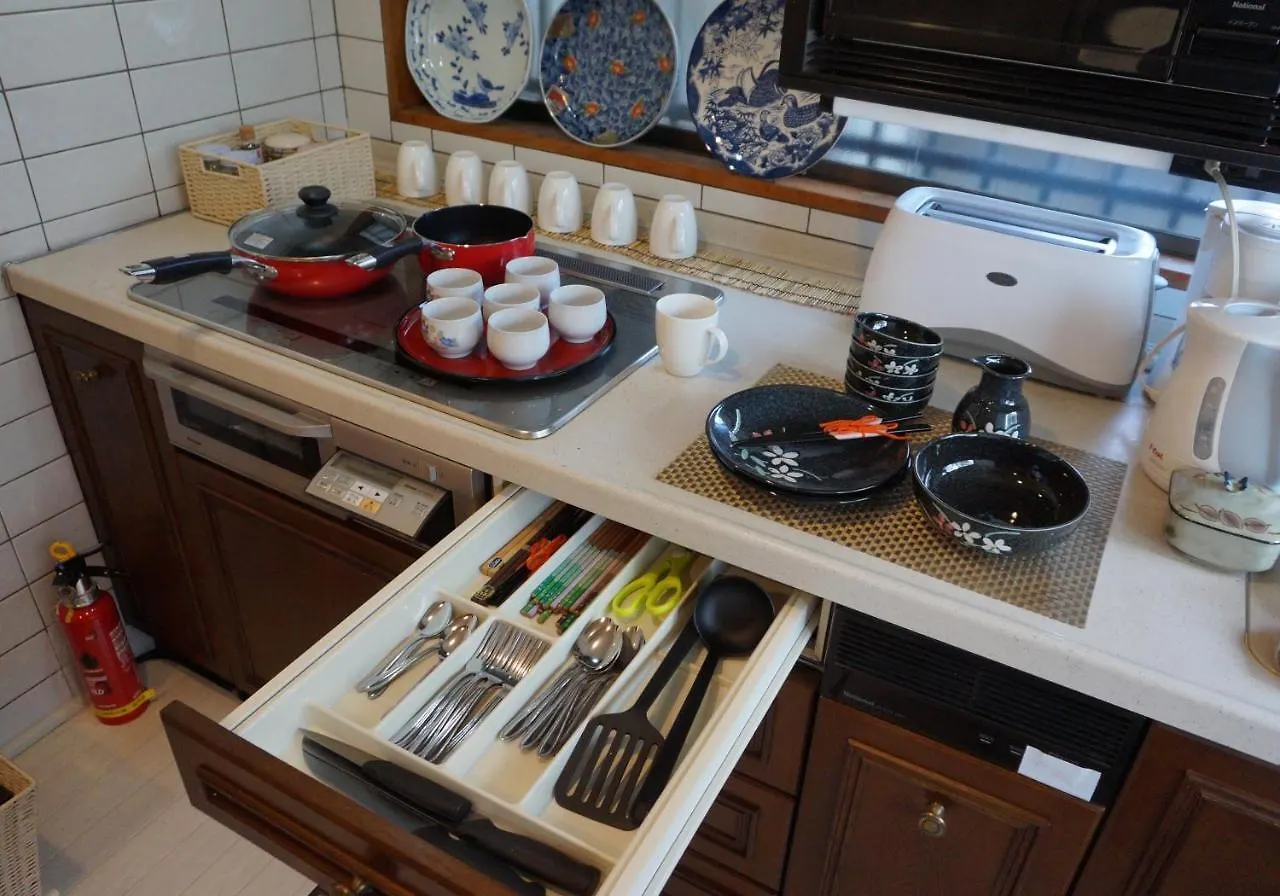 別荘 Tokyo City Villa Traditional Designer House