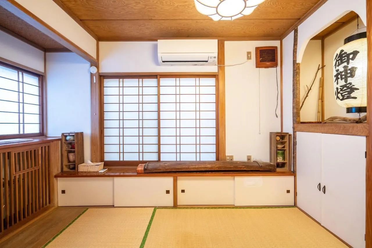 Tokyo City Villa Traditional Designer House 0*,