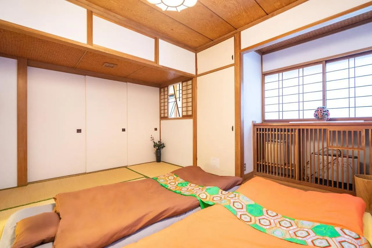 Tokyo City Villa Traditional Designer House 0*,  日本